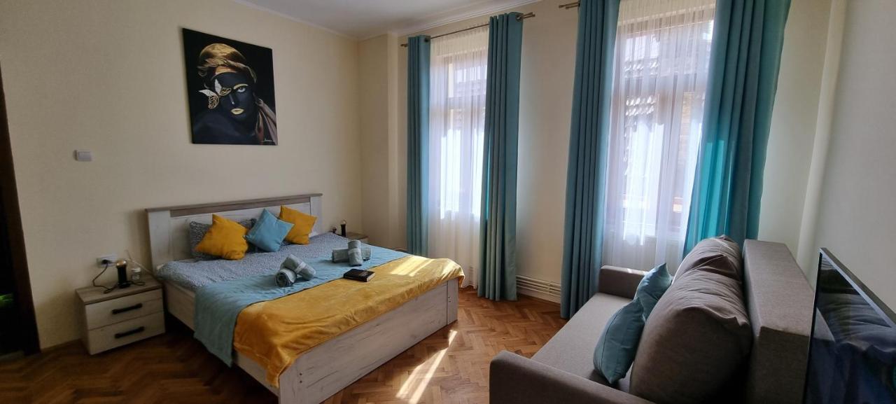 Happy Mood Apartments Brasov Luaran gambar