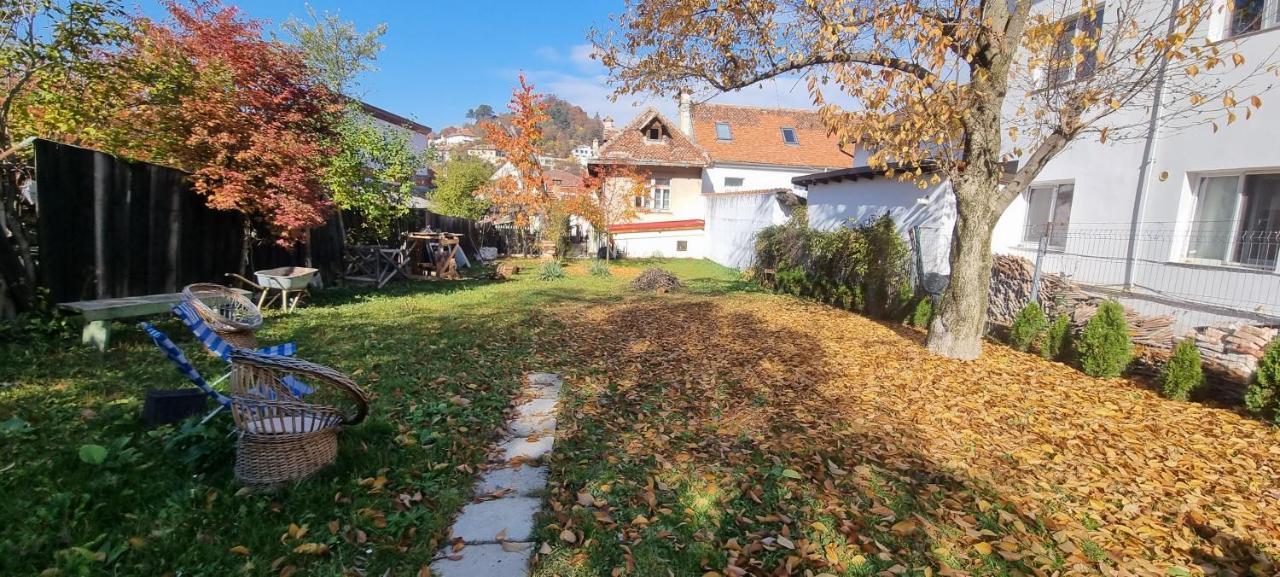 Happy Mood Apartments Brasov Luaran gambar
