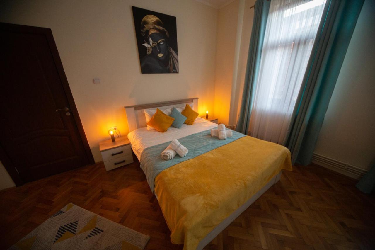Happy Mood Apartments Brasov Luaran gambar