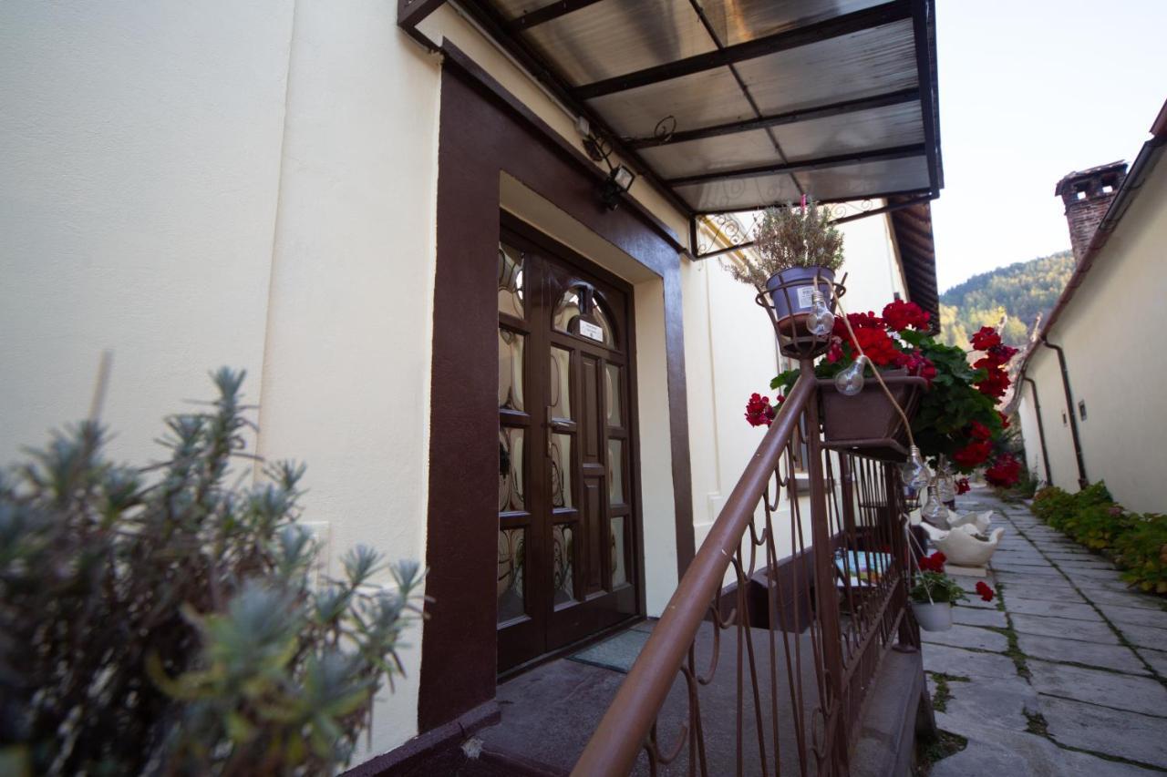 Happy Mood Apartments Brasov Luaran gambar