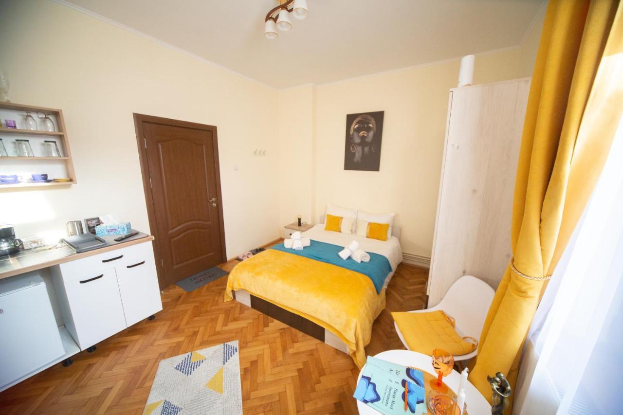 Happy Mood Apartments Brasov Luaran gambar